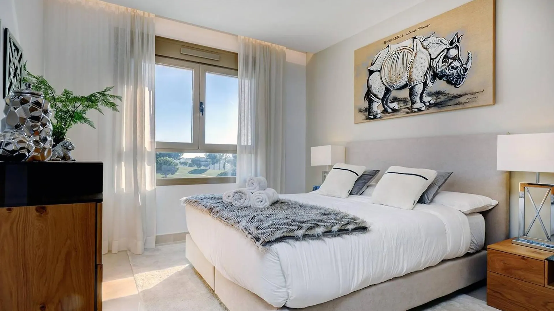 Holiday home 007 Modern 3 Bed Frontline Golf Townhouse In La Cala Golf Resort With Mountain Views Malaga