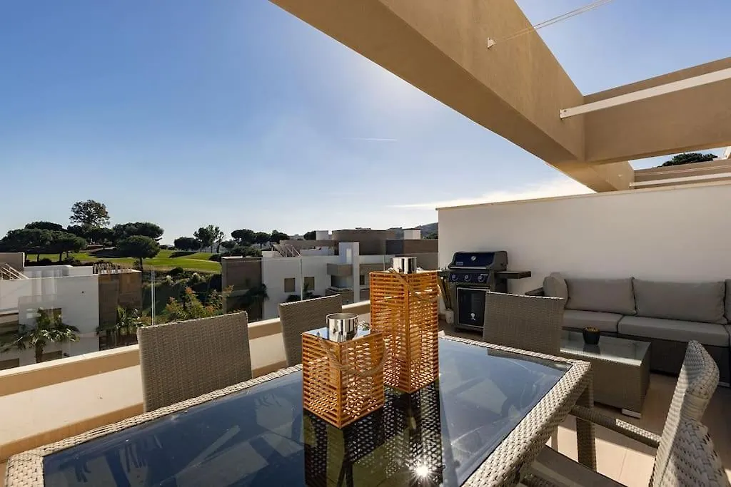 007 Modern 3 Bed Frontline Golf Townhouse In La Cala Golf Resort With Mountain Views Malaga Holiday home