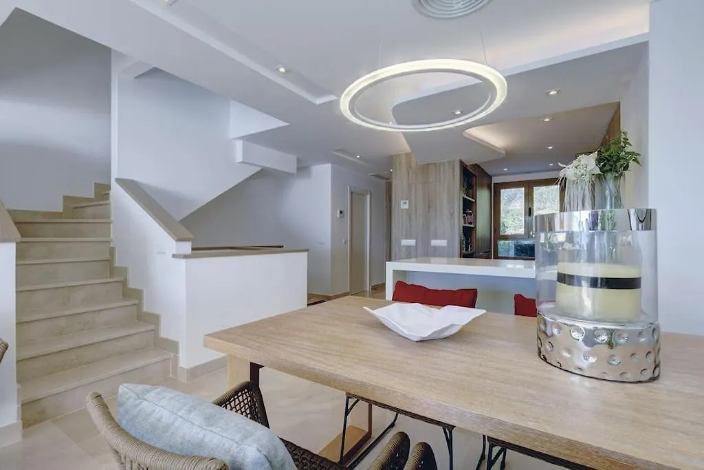 007 Modern 3 Bed Frontline Golf Townhouse In La Cala Golf Resort With Mountain Views Malaga