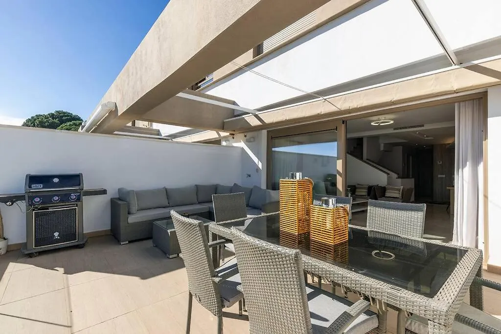 Holiday home 007 Modern 3 Bed Frontline Golf Townhouse In La Cala Golf Resort With Mountain Views Malaga
