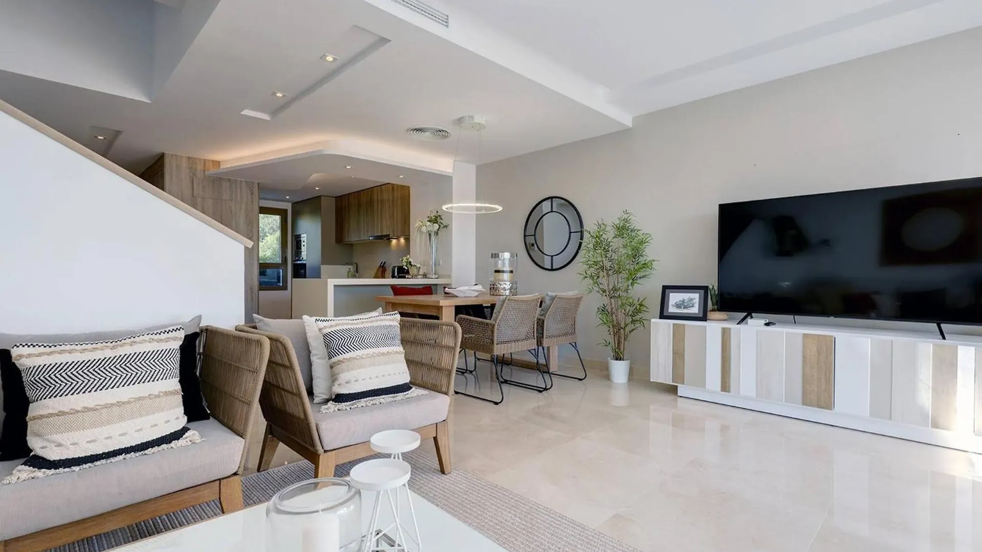 Holiday home 007 Modern 3 Bed Frontline Golf Townhouse In La Cala Golf Resort With Mountain Views Malaga